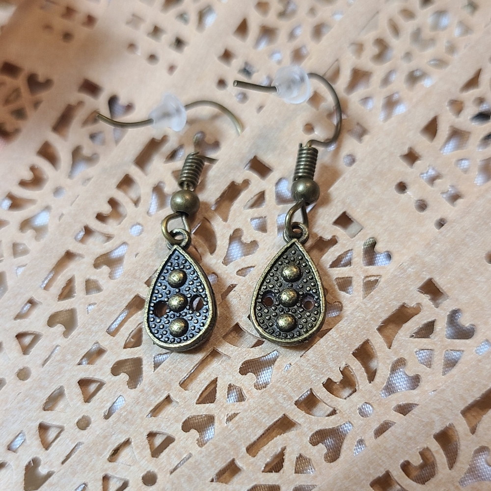 Pettire Small Earrings for sale